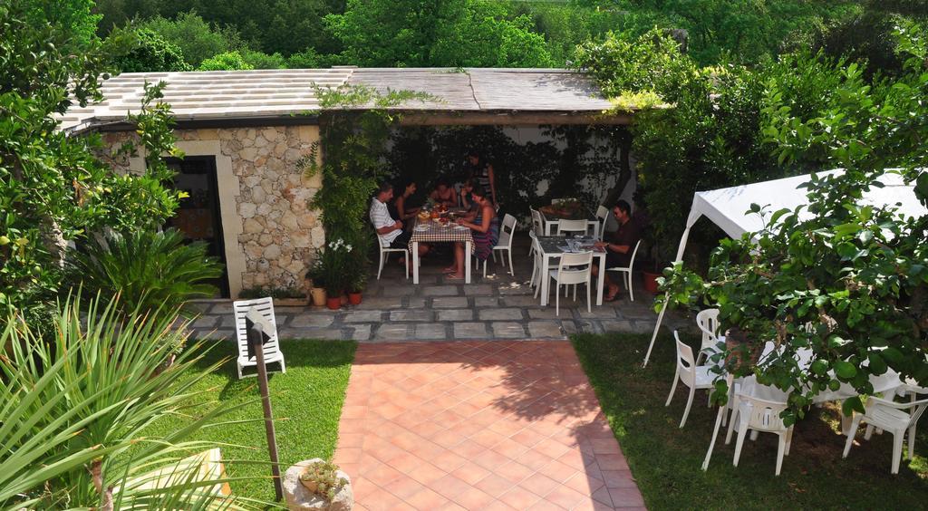 Antico Camino B&B Muro Leccese Exterior photo