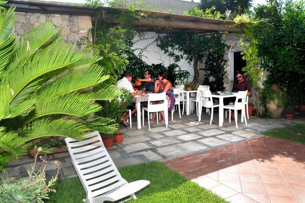 Antico Camino B&B Muro Leccese Exterior photo